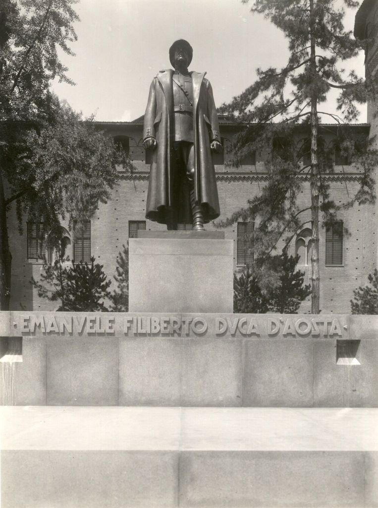 File Gabinio Torino Monumento Ad Emanuele Filiberto Duca D Aosta